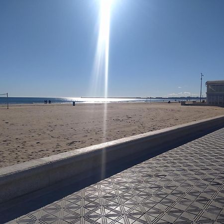 Habitacion En La Playa Valencia Buitenkant foto